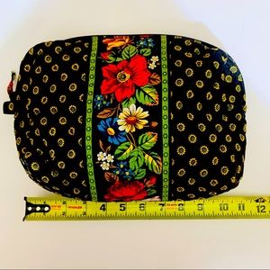 Vera Bradley Classic makeup bag